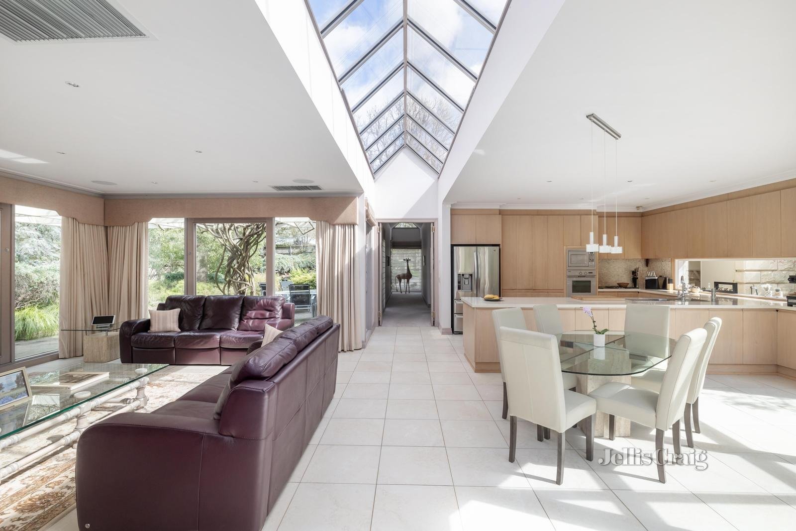 21 Glenbrook Avenue, Malvern East image 2
