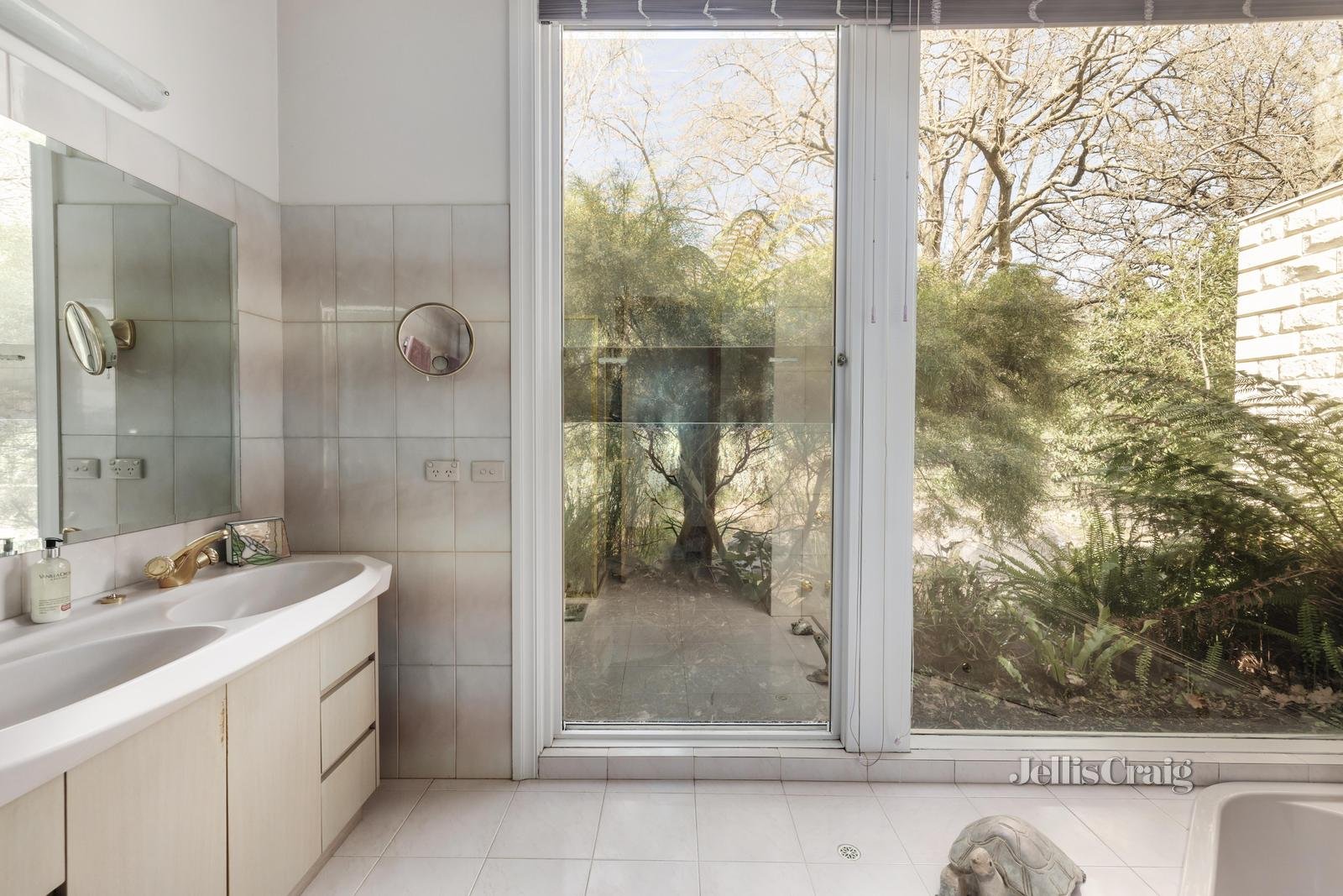 21 Glenbrook Avenue, Malvern East image 9