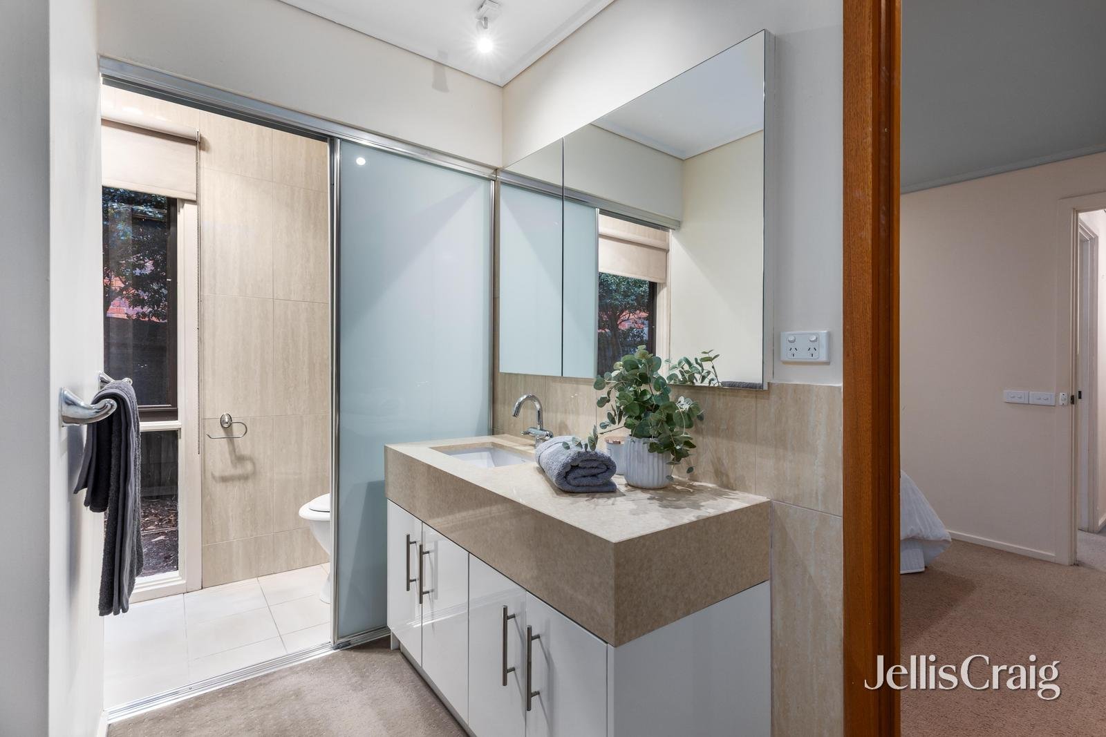 21 Greenways Road, Glen&nbsp;Waverley image 7