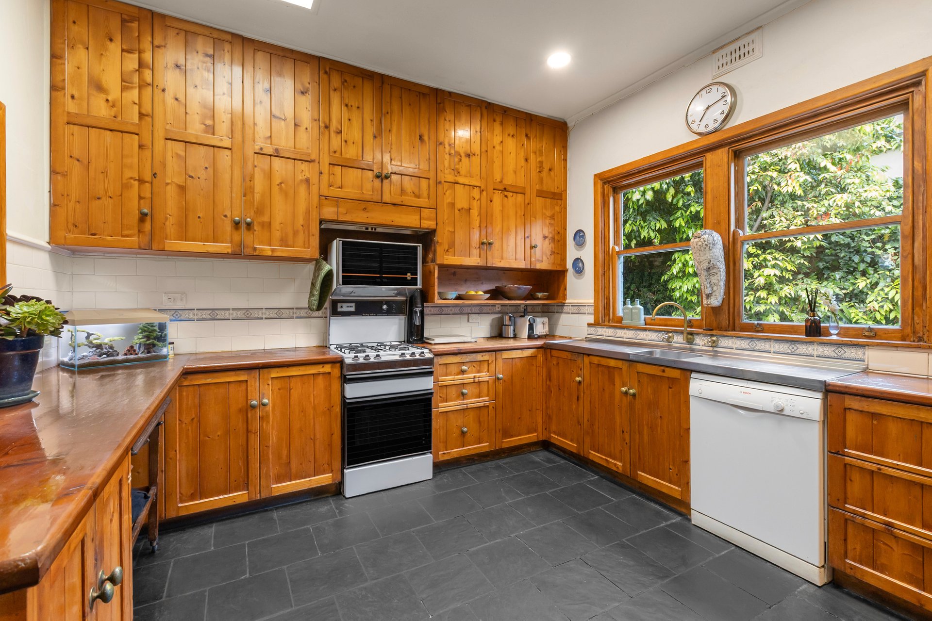 21 Grosvenor Street, Brighton image 4
