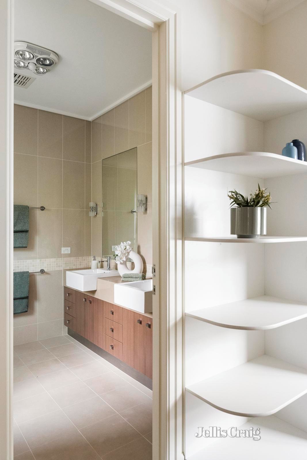 21 Guildford Road, Surrey Hills image 13