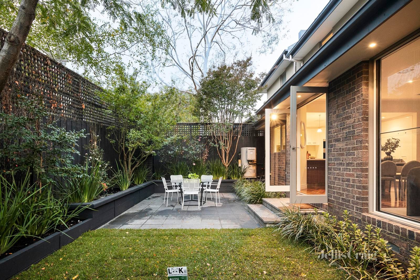 21 Guildford Road, Surrey Hills image 19