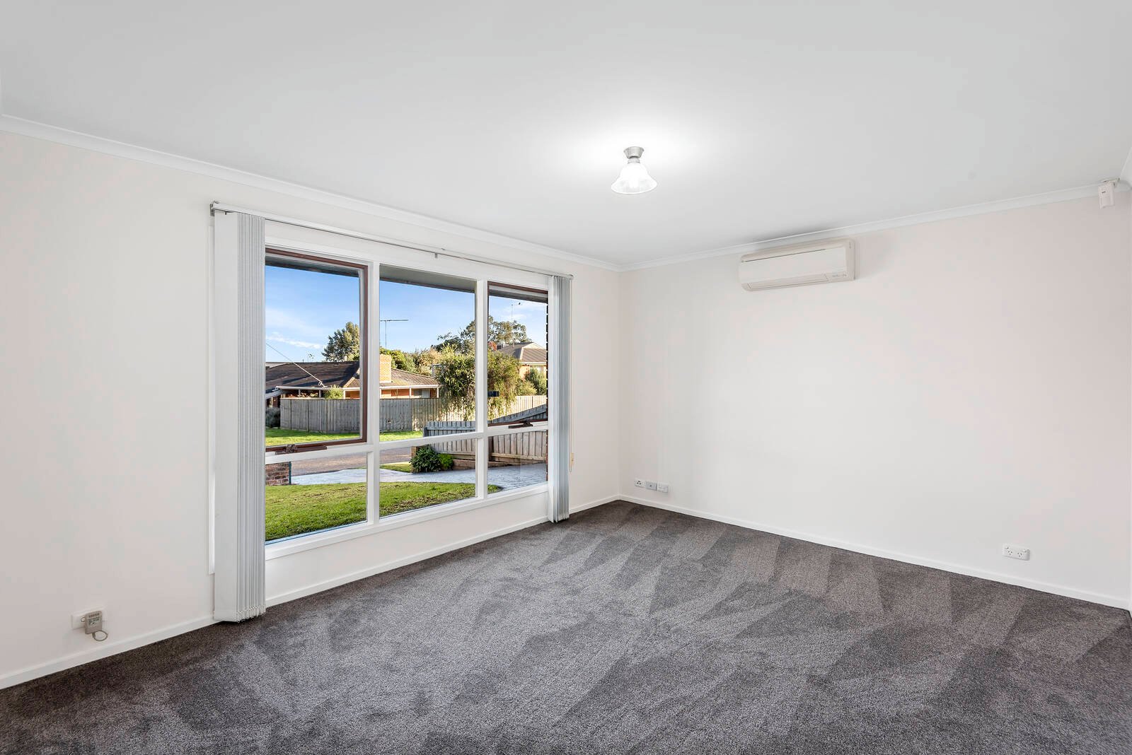 Property Gallery Thumbnail 4