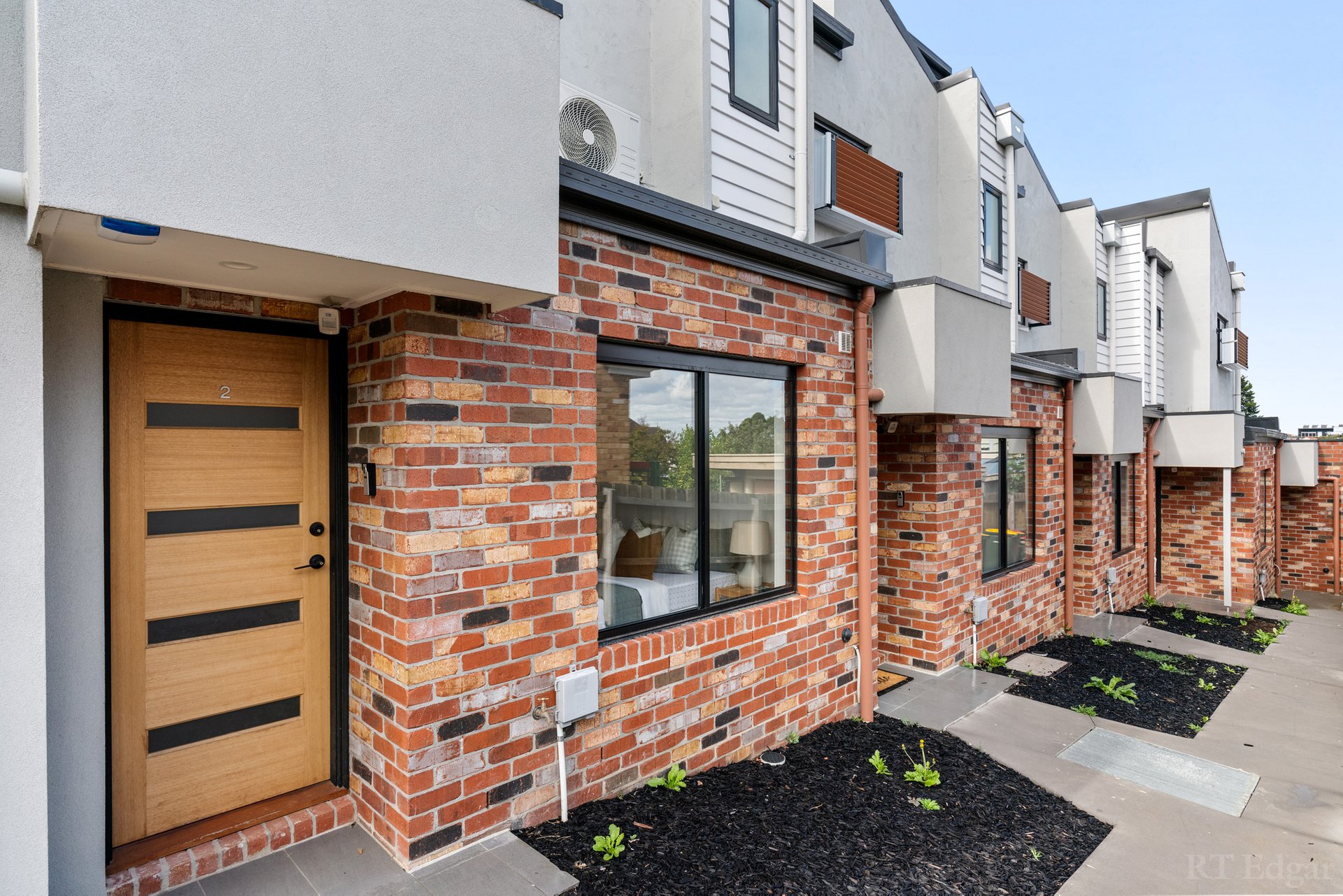 Property Gallery Thumbnail 12