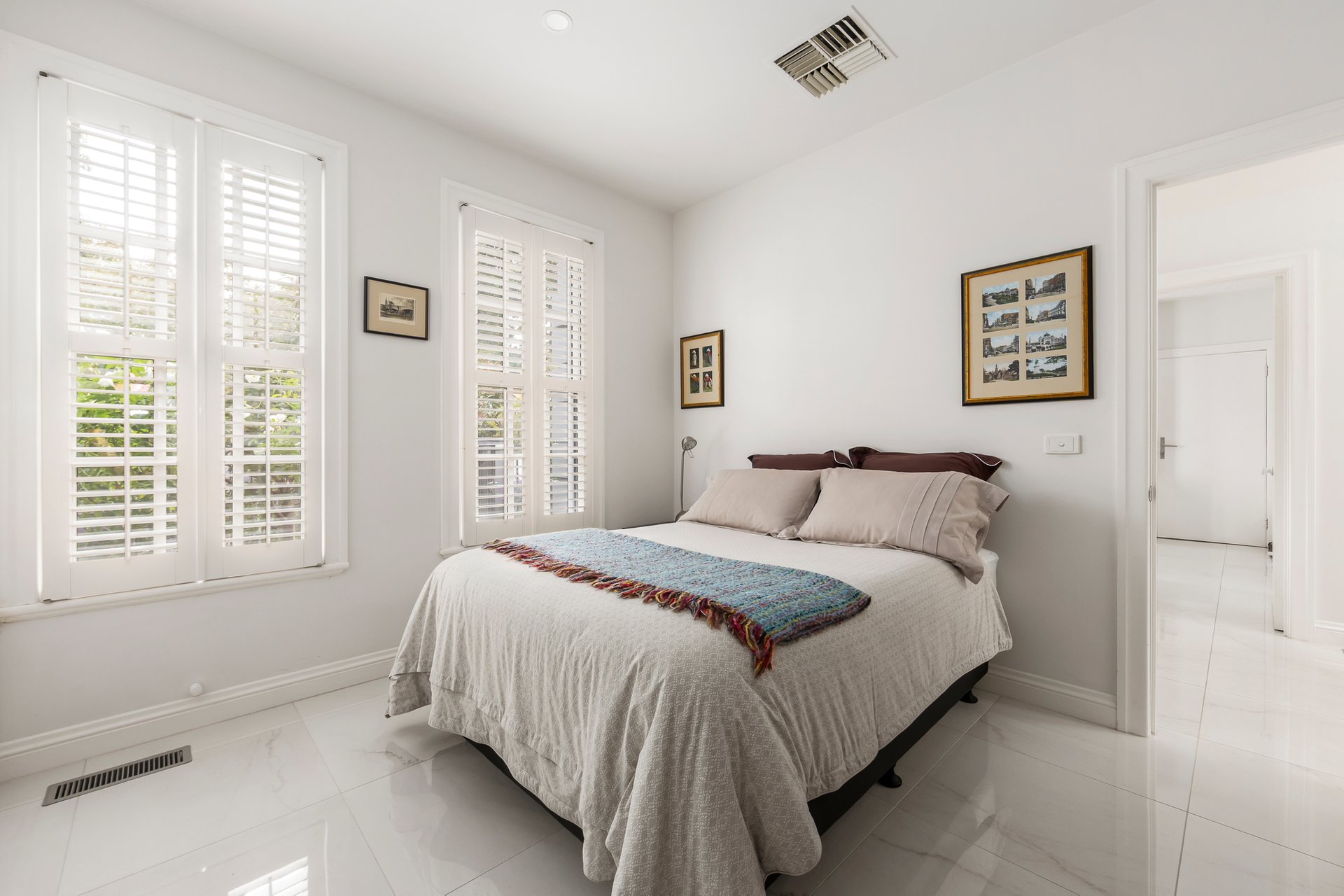 Property Gallery Thumbnail 10