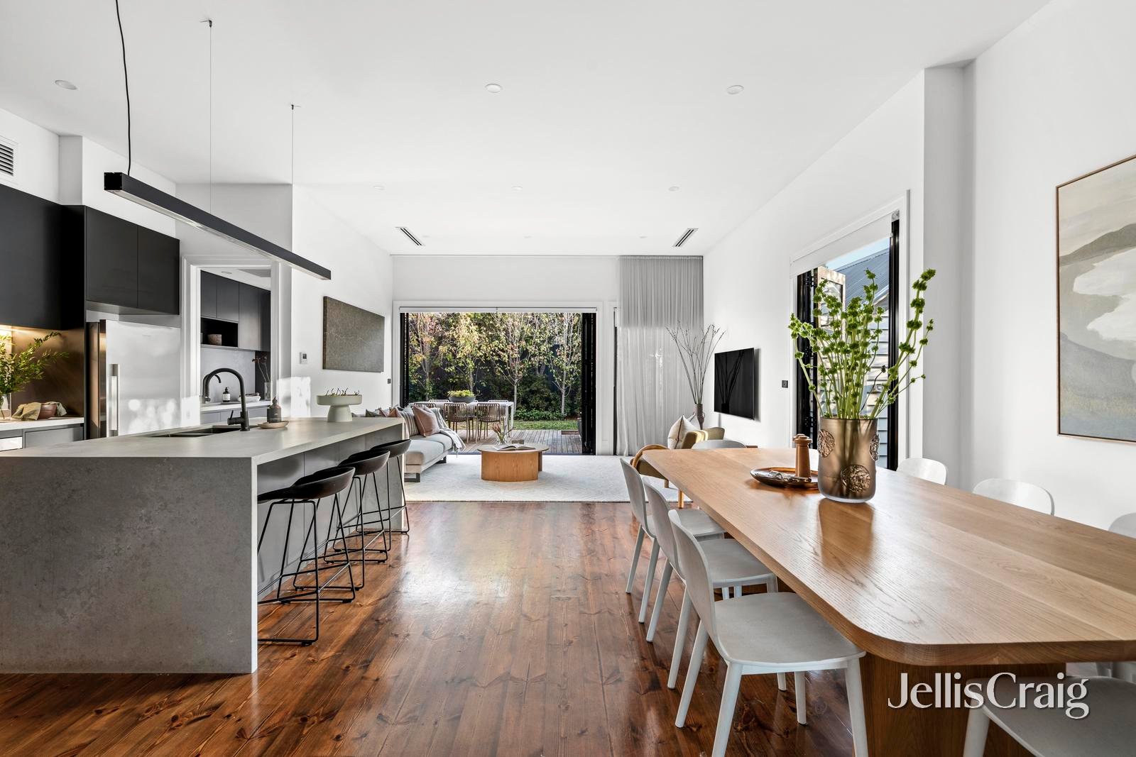 21 Heller Street, Brunswick image 3