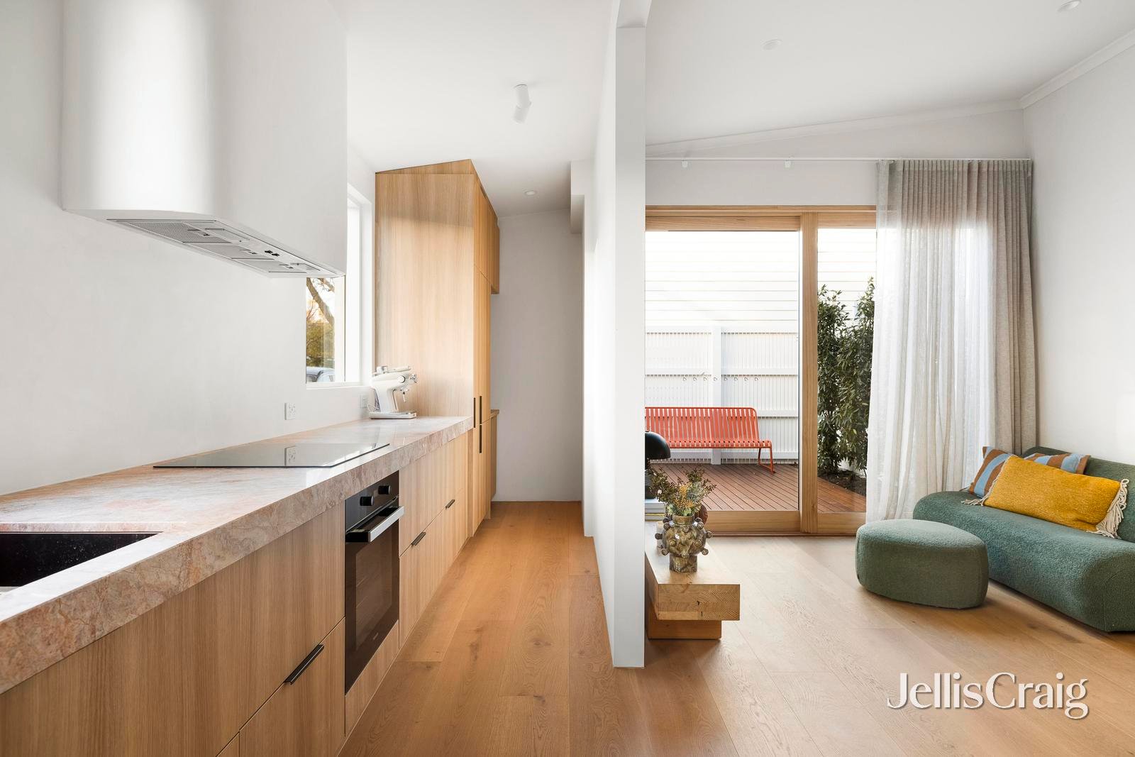 21 Herbert Street, Albert&nbsp;Park image 3