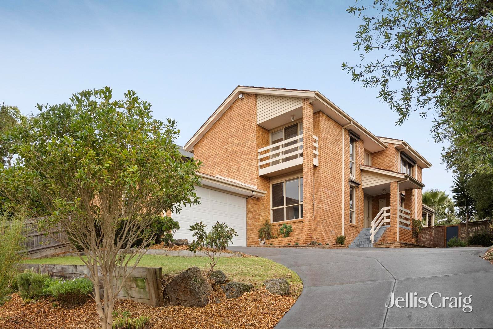 21 Highfield Avenue, Warranwood image 1