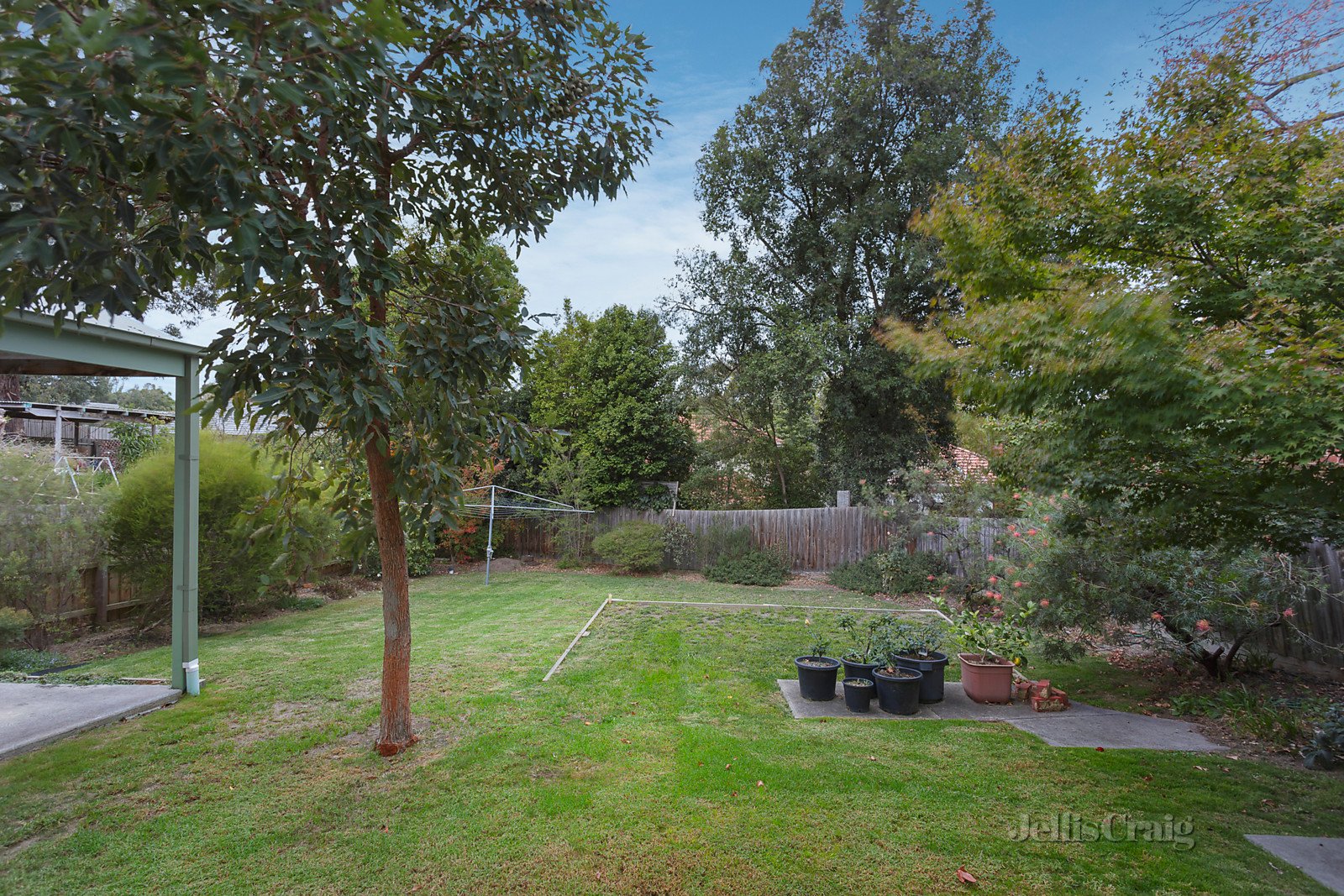 21 Hillside Crescent, Blackburn image 8