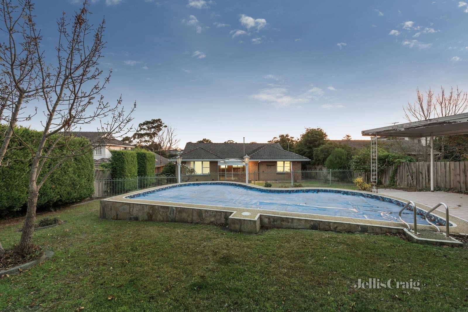 21 Hosken Street, Balwyn North image 8