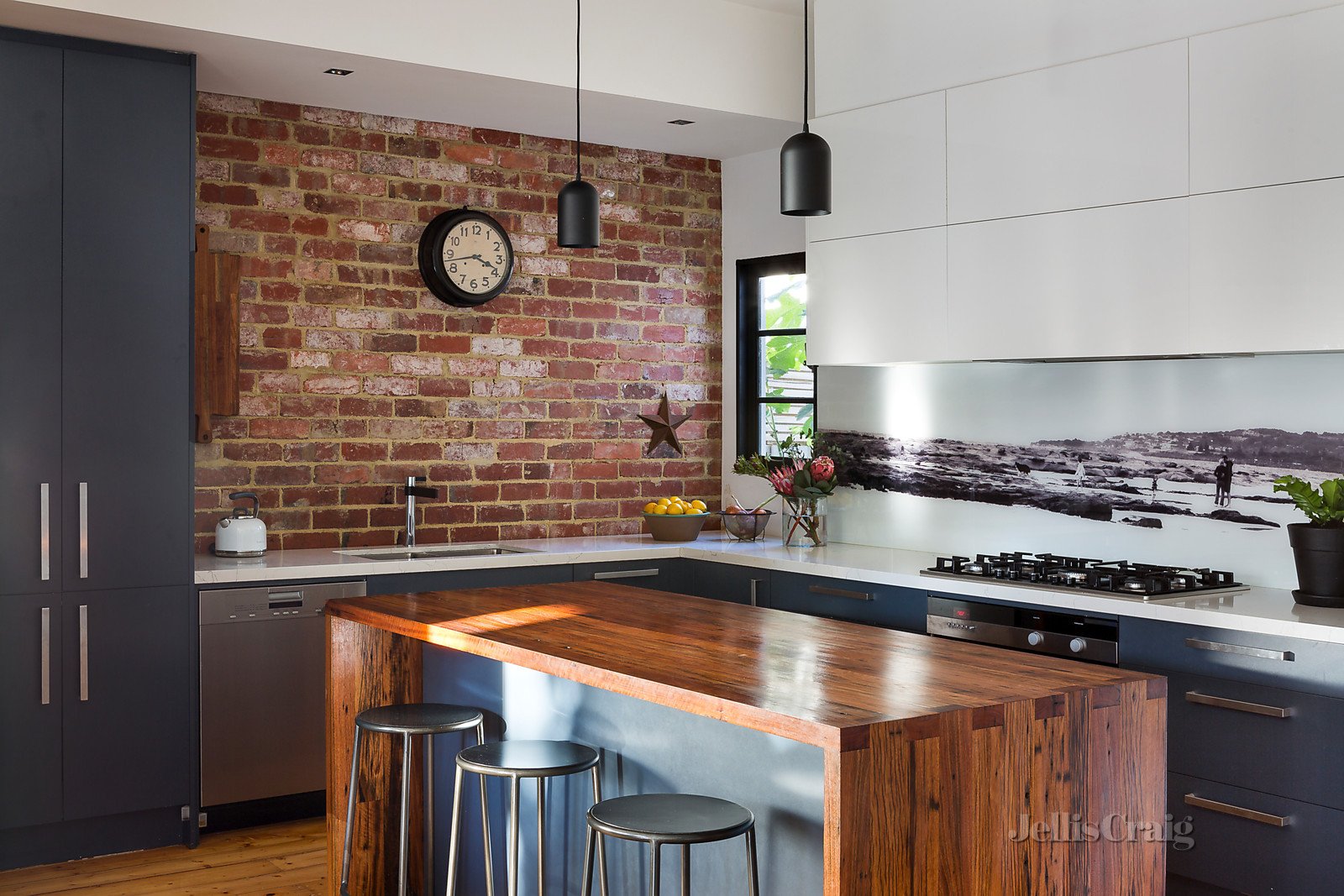 21 Howitt Street, Northcote image 3