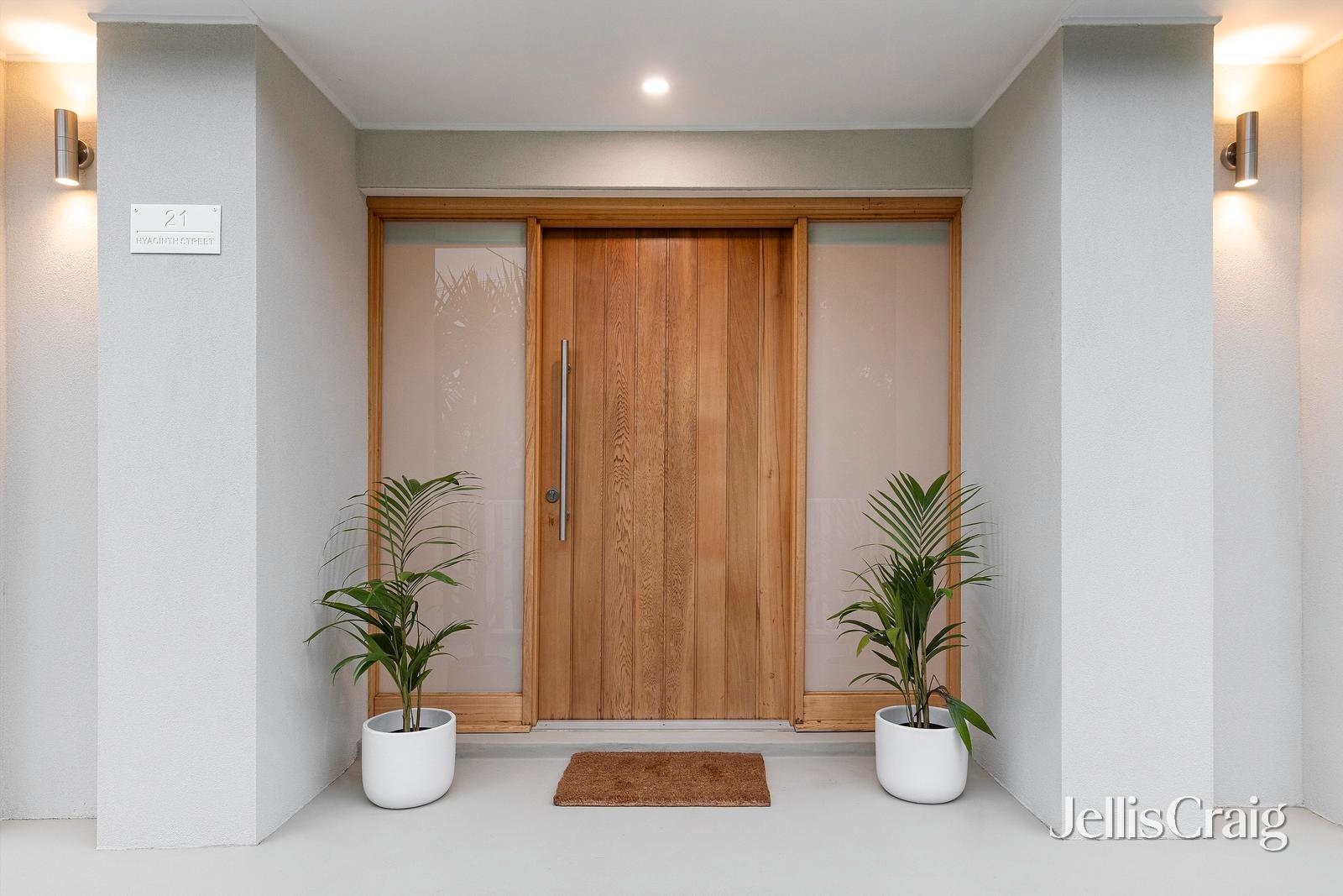 21 Hyacinth Street, Briar&nbsp;Hill image 2