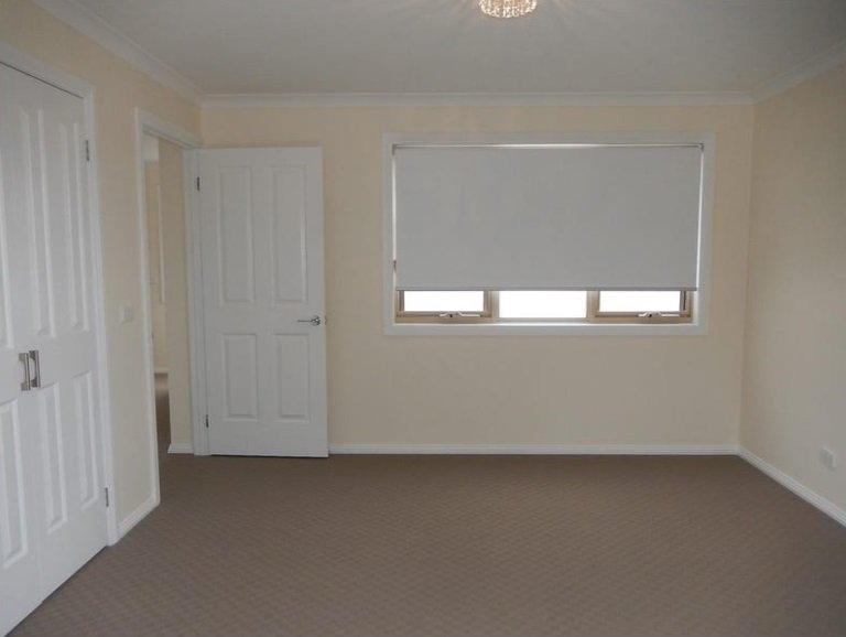 2/1 Ian Crescent, Mitcham image 6