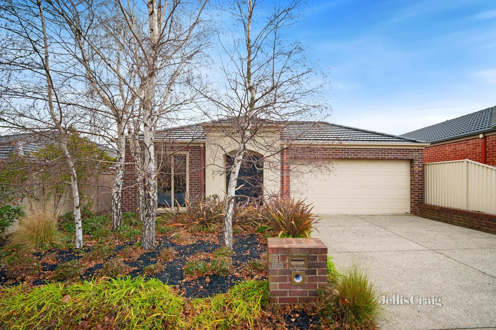 21 Imperial Way, Canadian image 3