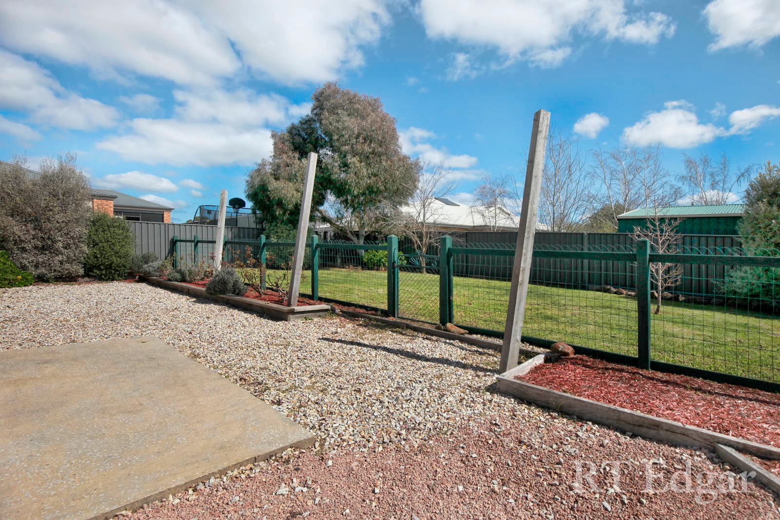 Property Gallery Thumbnail 11