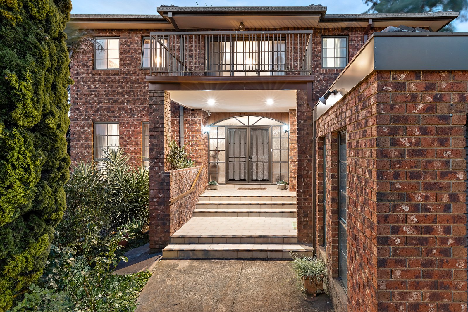 Property Gallery - Main Image