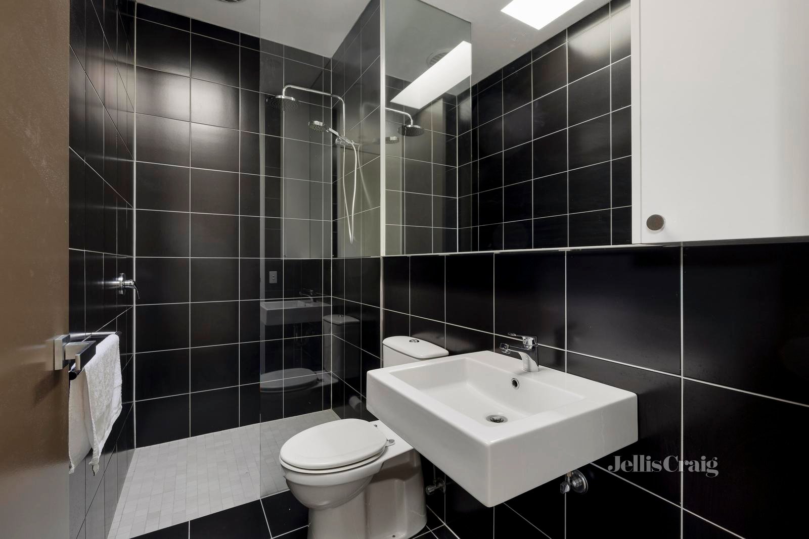 21 John Street, Elwood image 10