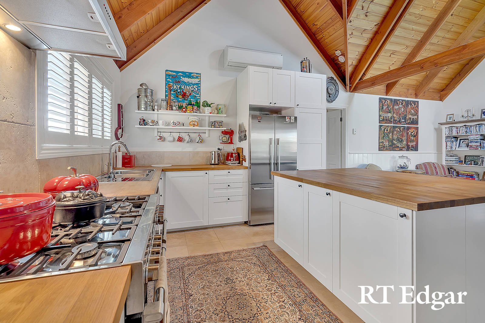Property Gallery Thumbnail 8