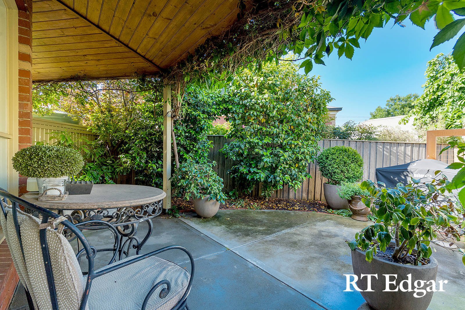 Property Gallery Thumbnail 18