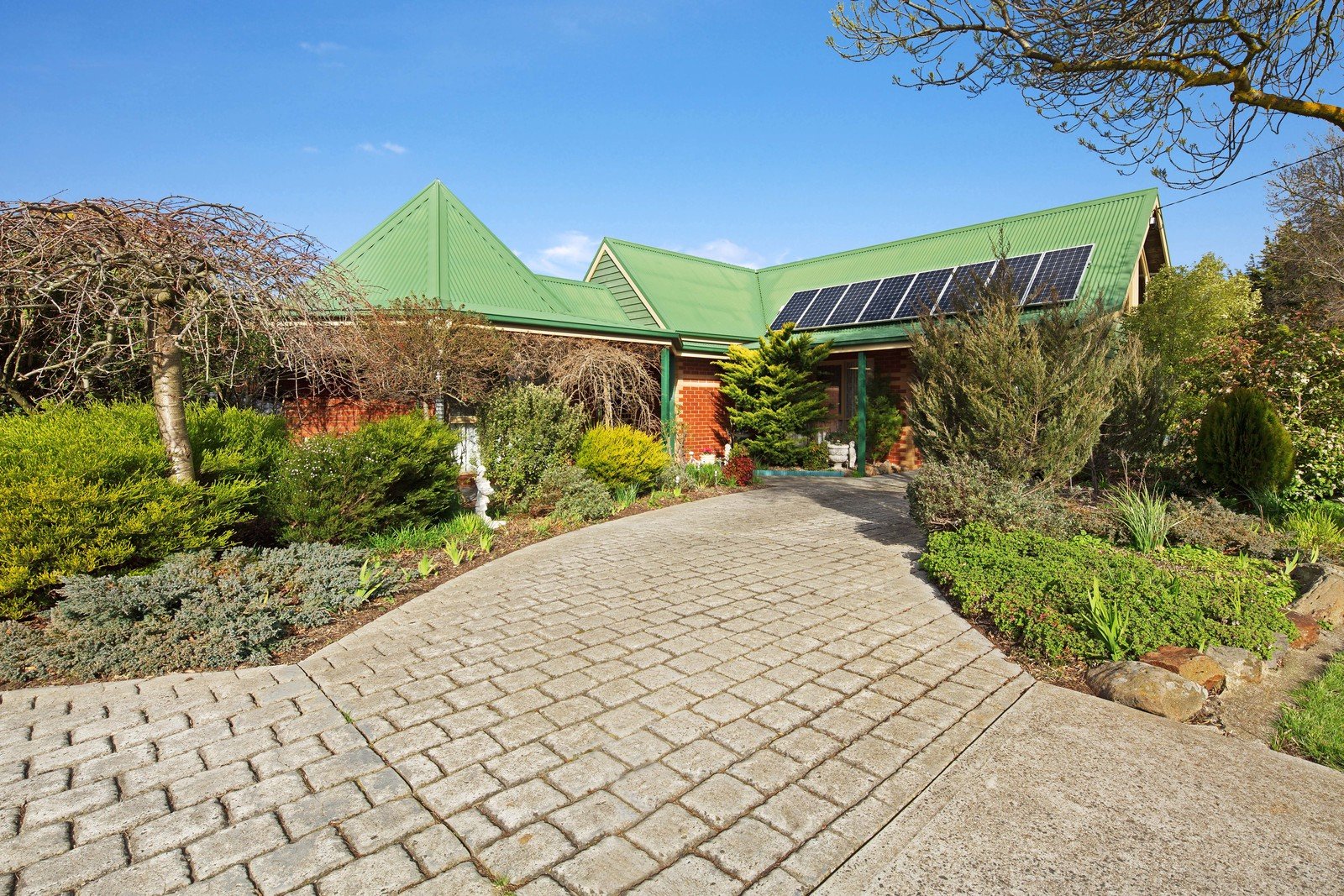 2/1 Keily Road, Gisborne, VIC, 3437 RT Edgar