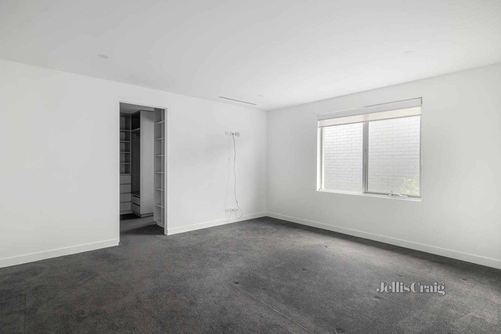 21 Kenjulie Drive, Bentleigh East image 7