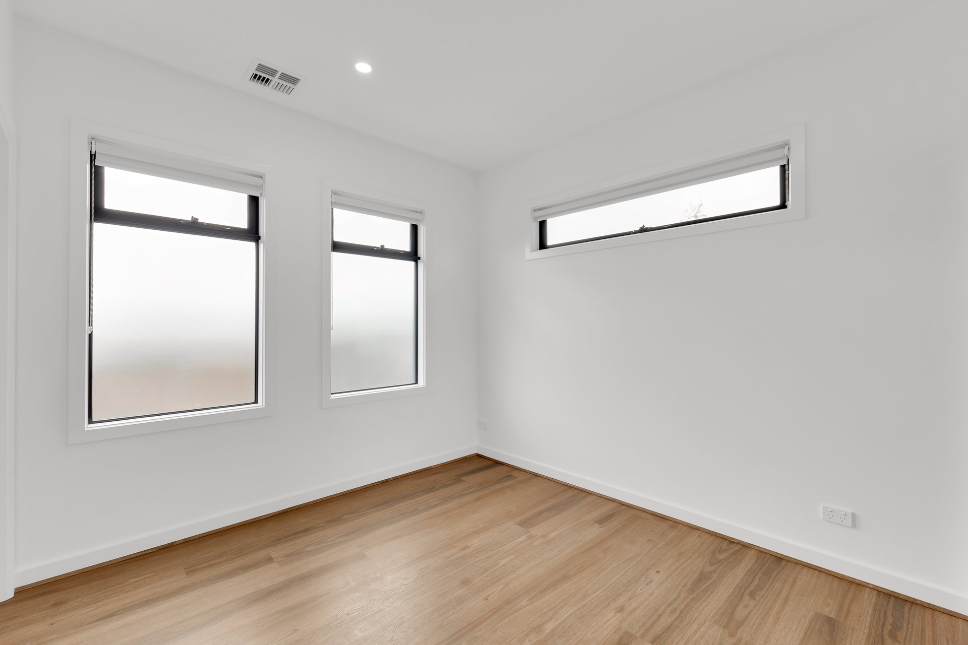2/1 Kennedy Street, Glen Waverley image 5