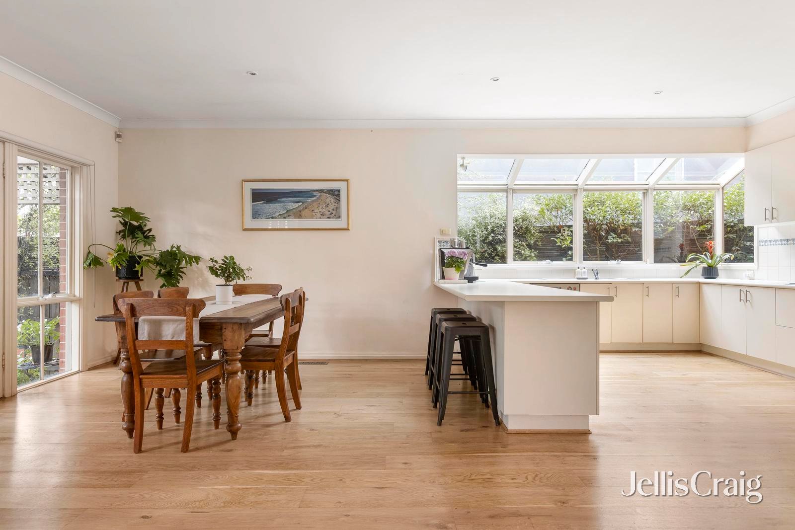 21 Kitchener Street, Deepdene image 8