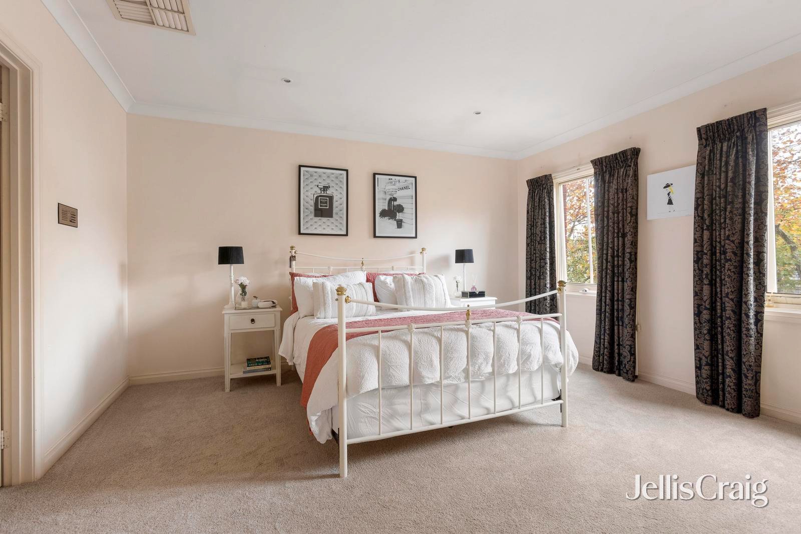 21 Kitchener Street, Deepdene image 9