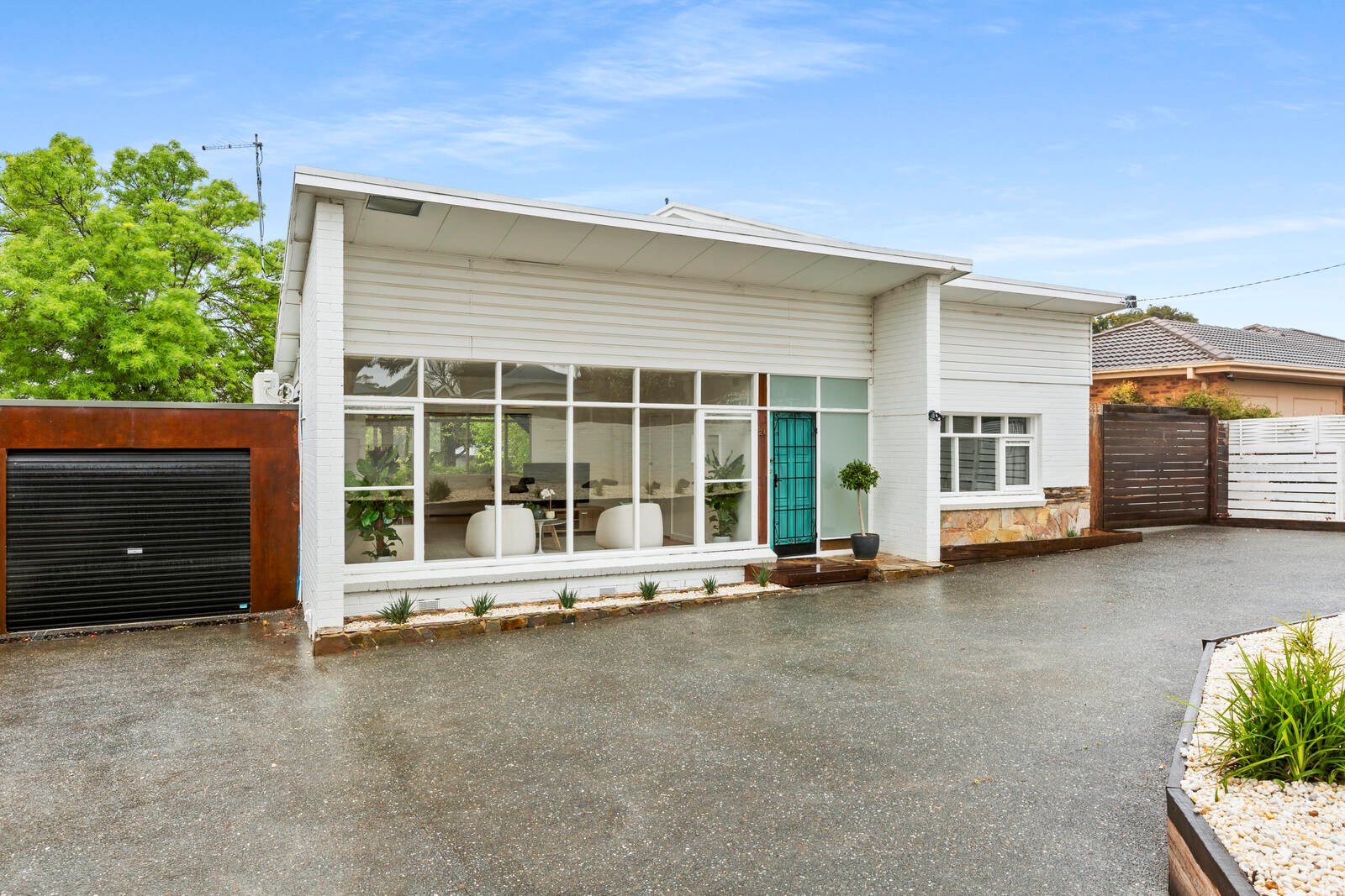 Property Gallery - Main Image