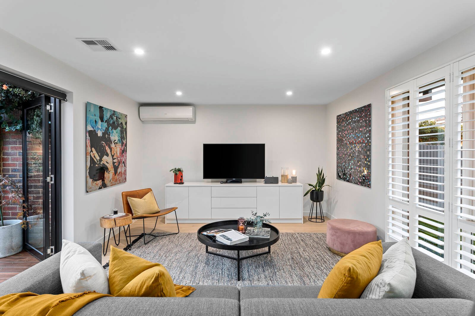 Property Gallery Thumbnail 3