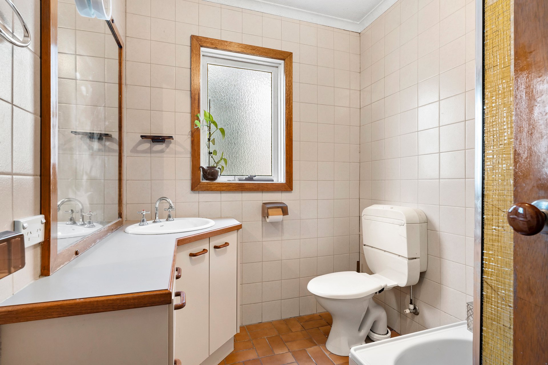 Property Gallery Thumbnail 11