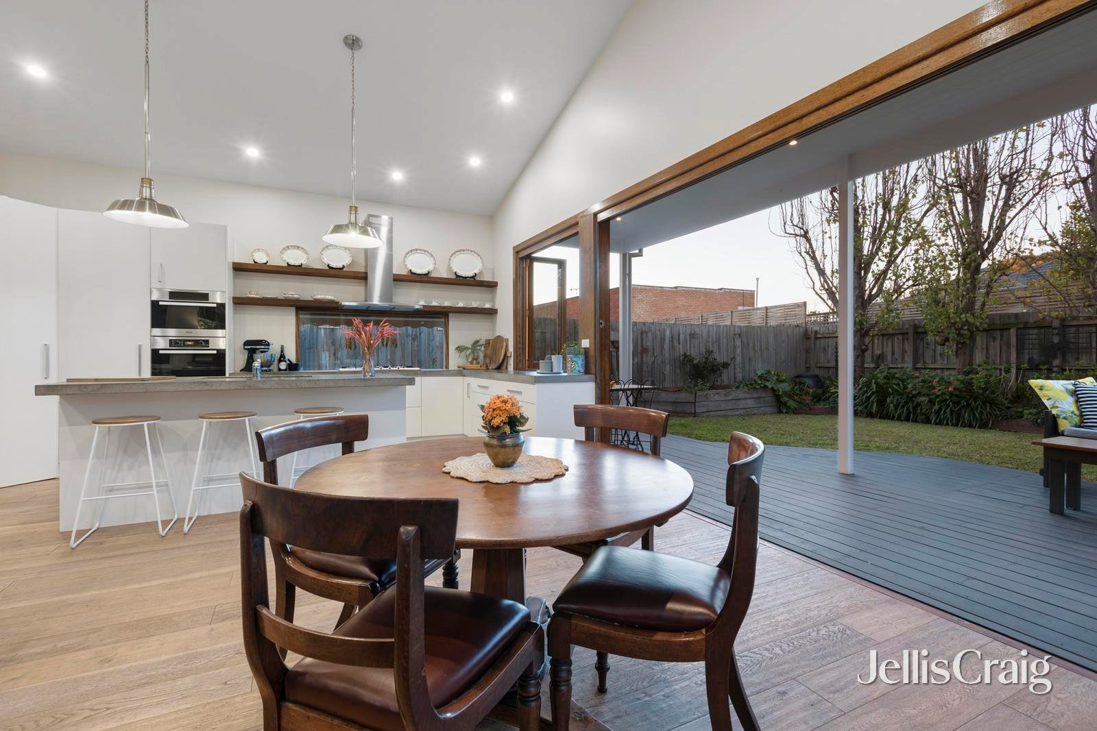 21 Lees Street, Mckinnon image 8