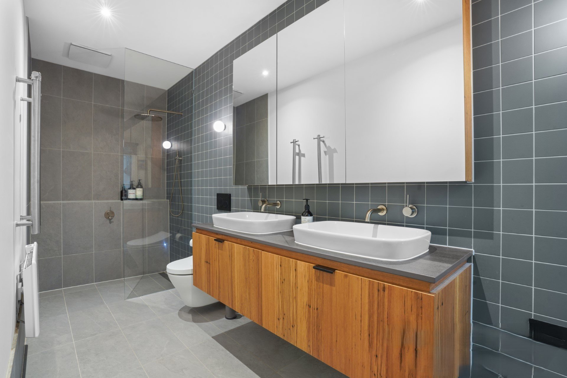 21 Leslie Street, Richmond image 7