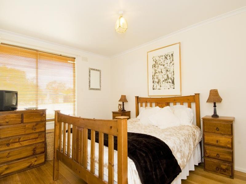 21 Lucas Street, Newcomb image 6