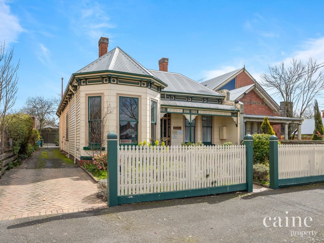 21 Lyons Street North, Ballarat Central image 1