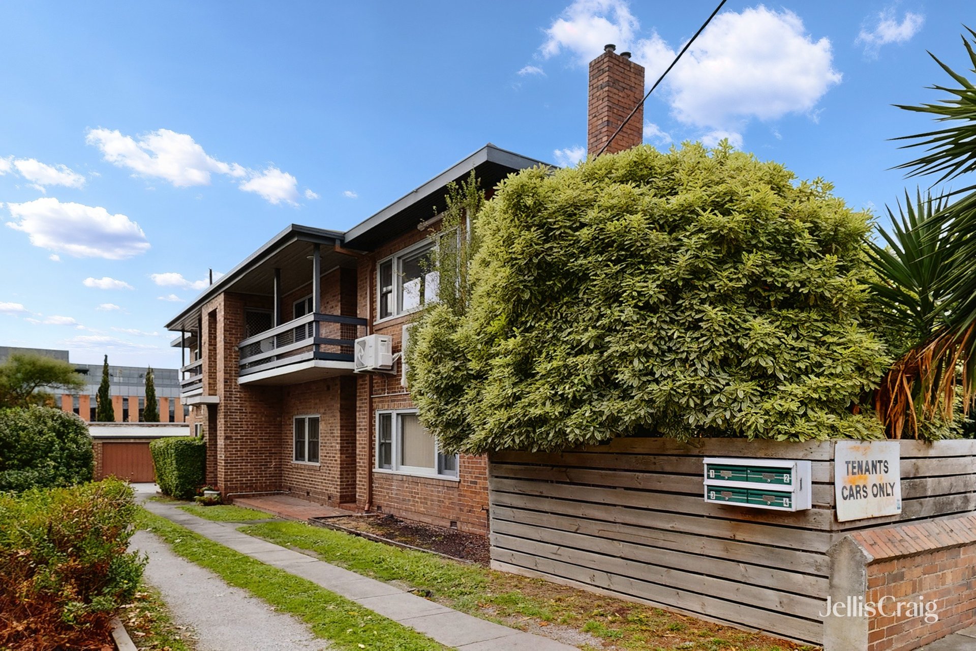 2/1 Manningtree Road, Hawthorn image 10