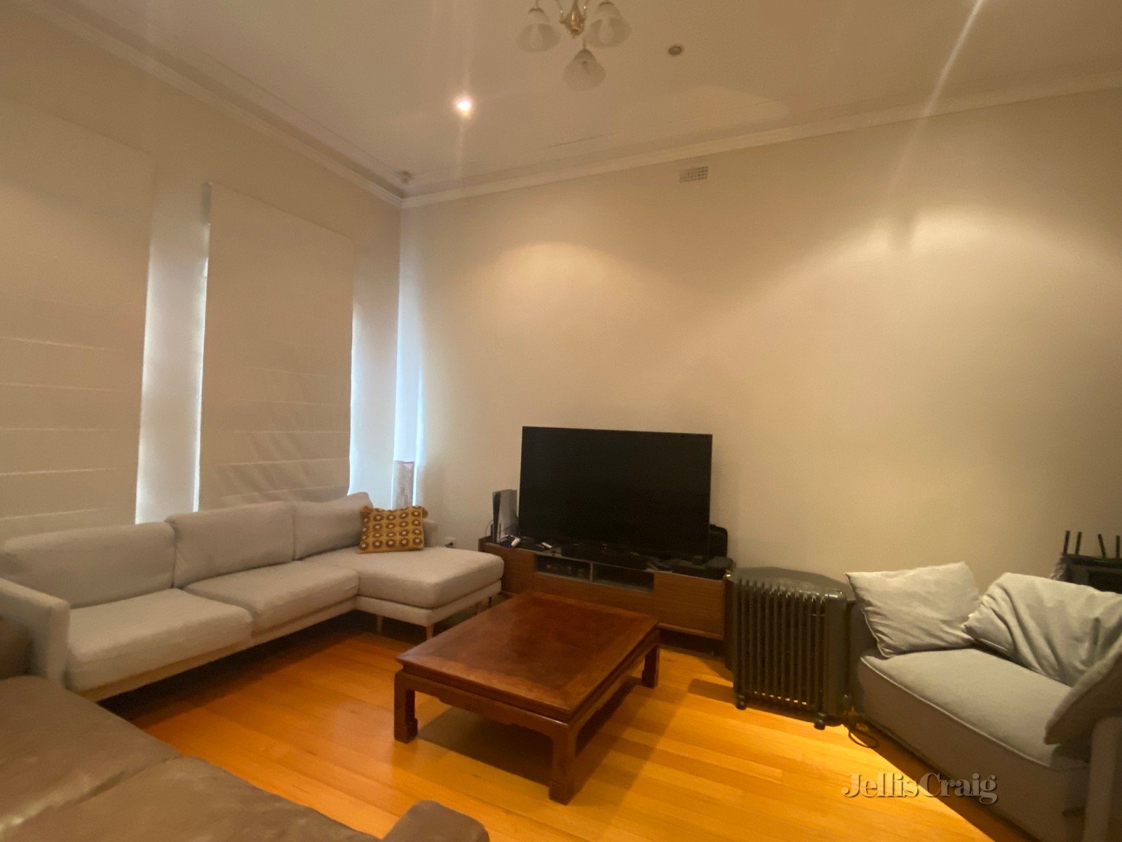 21 Maribyrnong Road, Ascot Vale image 4