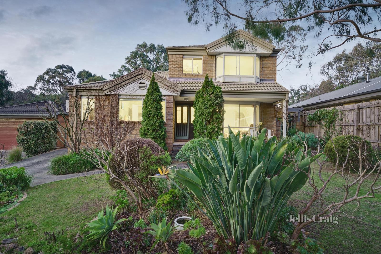 21 Marigolds Road, Yallambie image 1