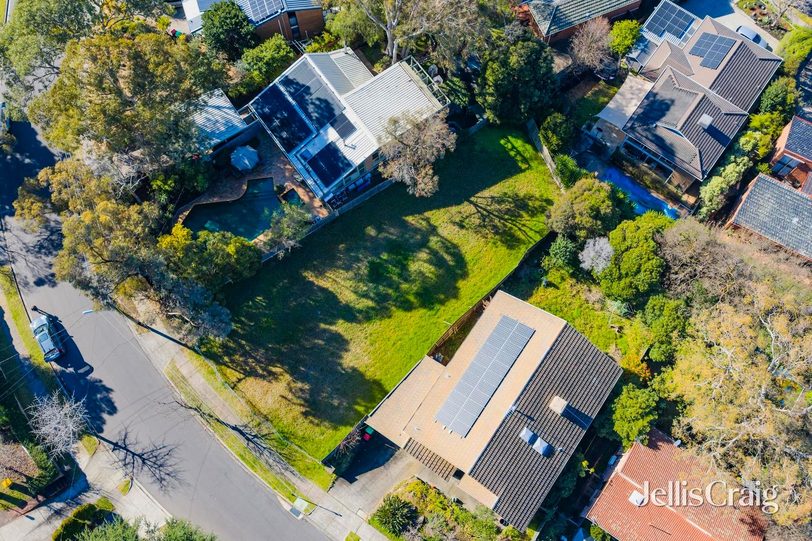 21 McAuley Drive, Rosanna image 3