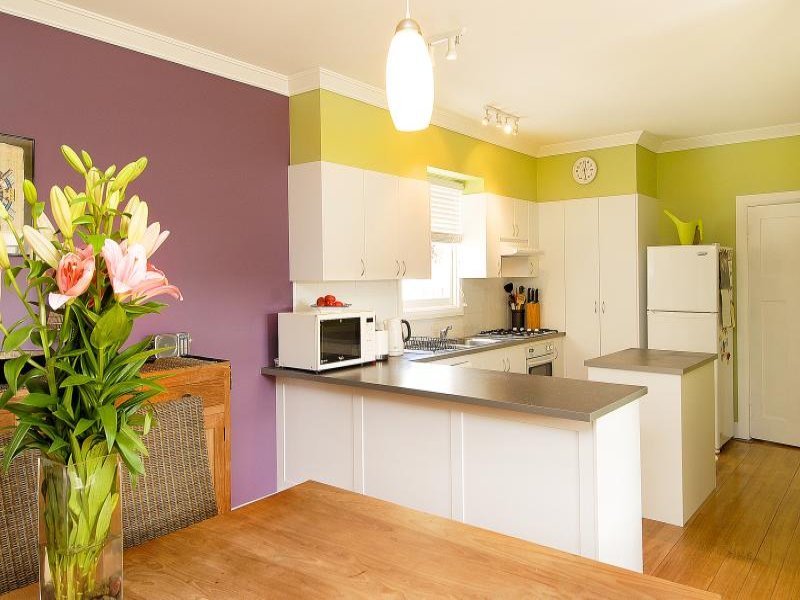 21 Meakin Street, East Geelong image 3