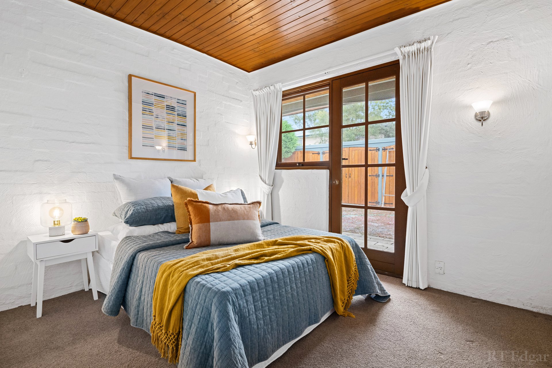 Property Gallery Thumbnail 6