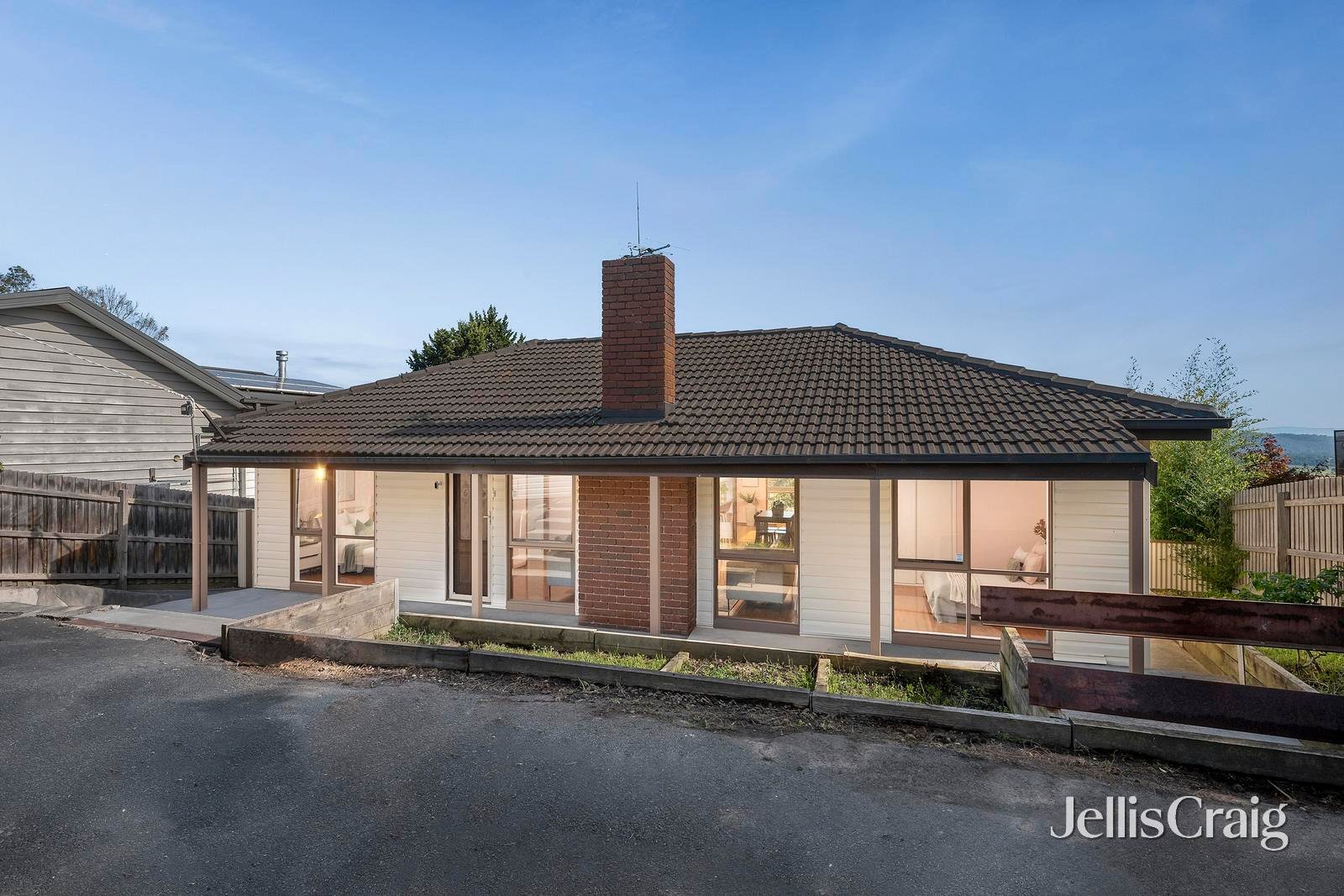 21 Michael Court, Woori&nbsp;Yallock image 1