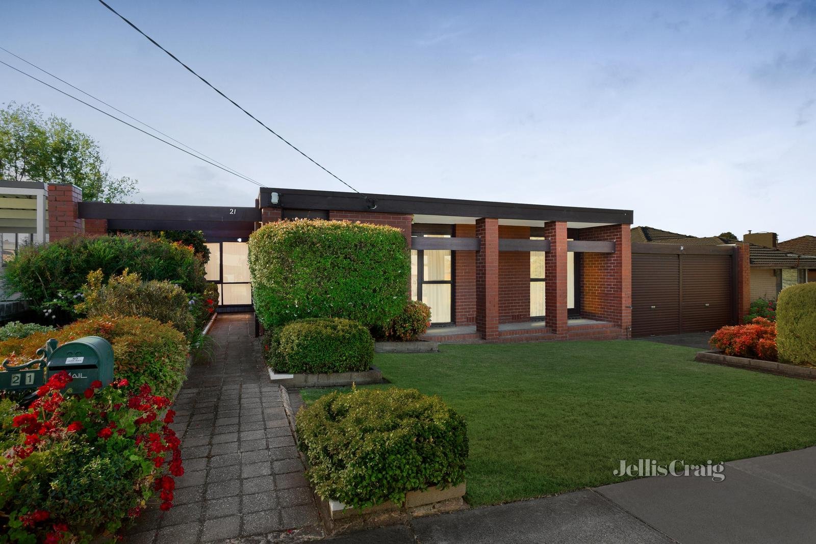 21 Monckton Road, Bundoora image 1