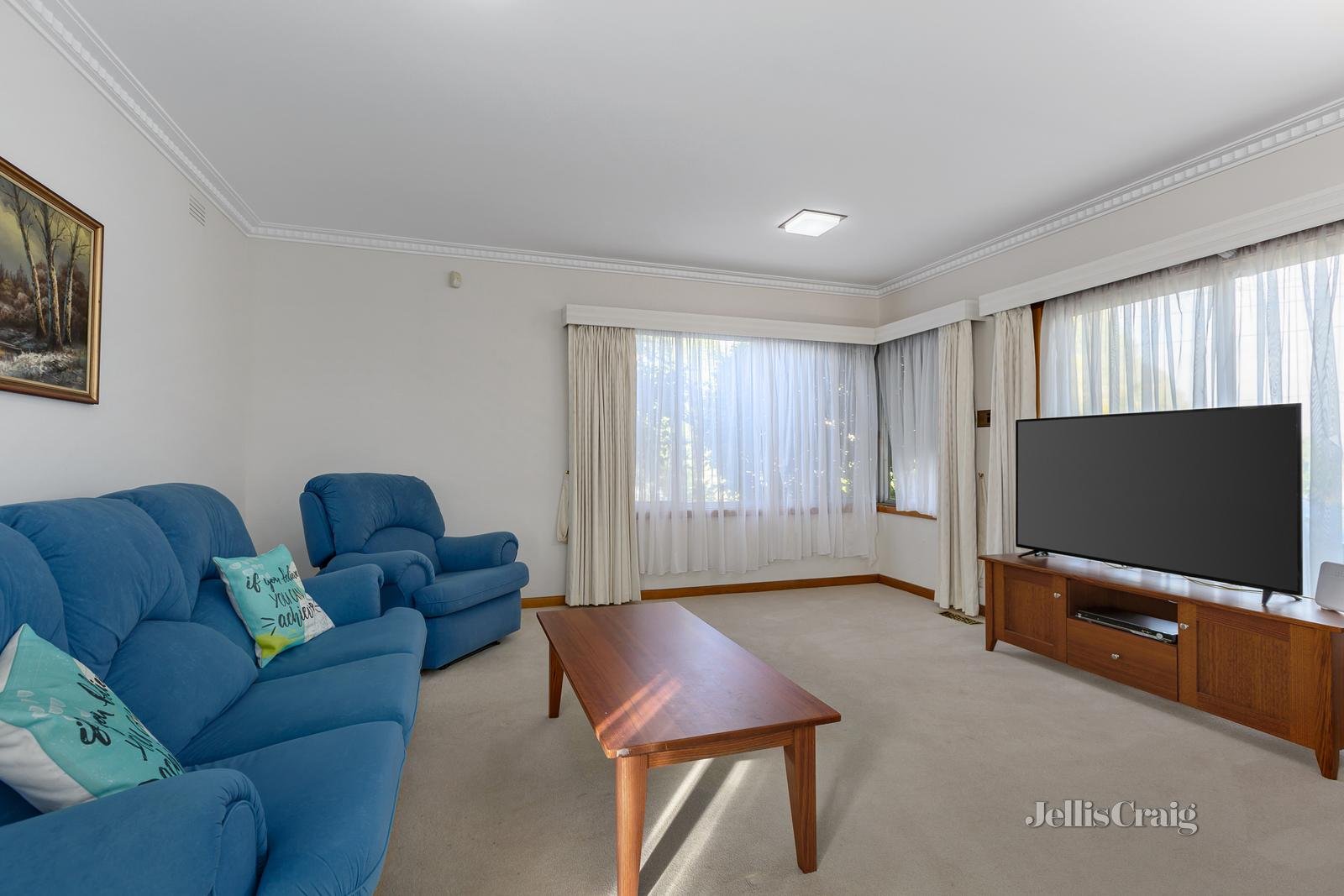 21 Montgomery Place, Bulleen image 5
