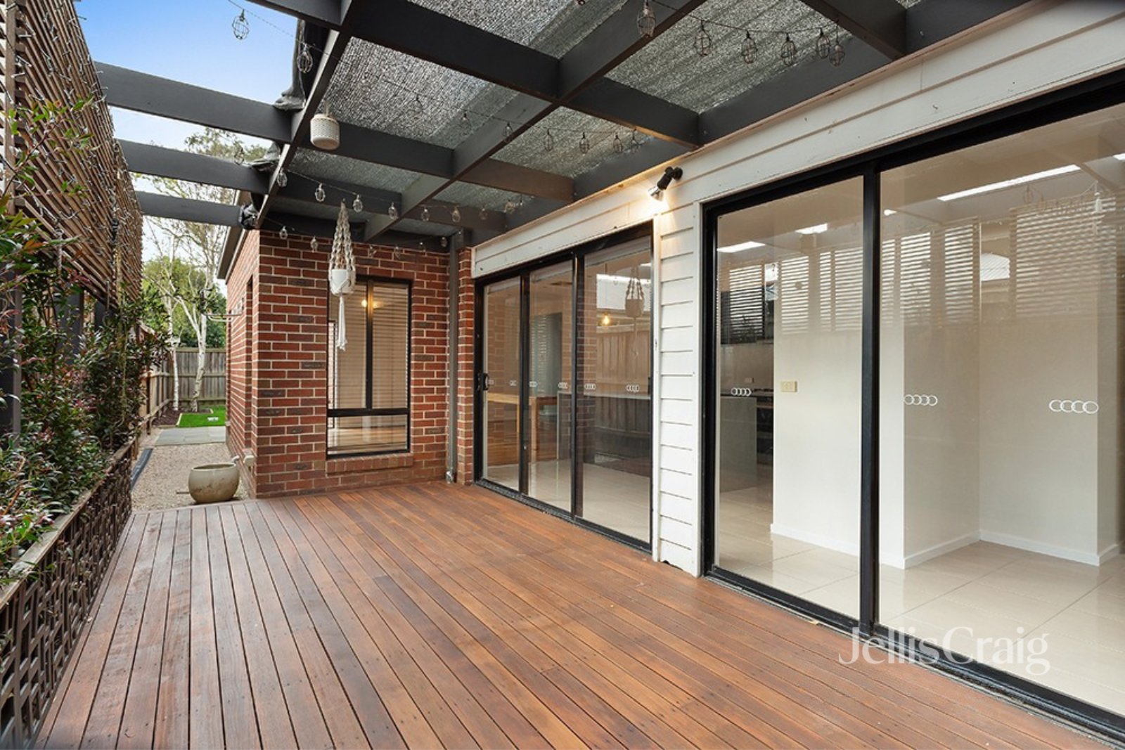 21 Montrose Drive, Doreen image 10