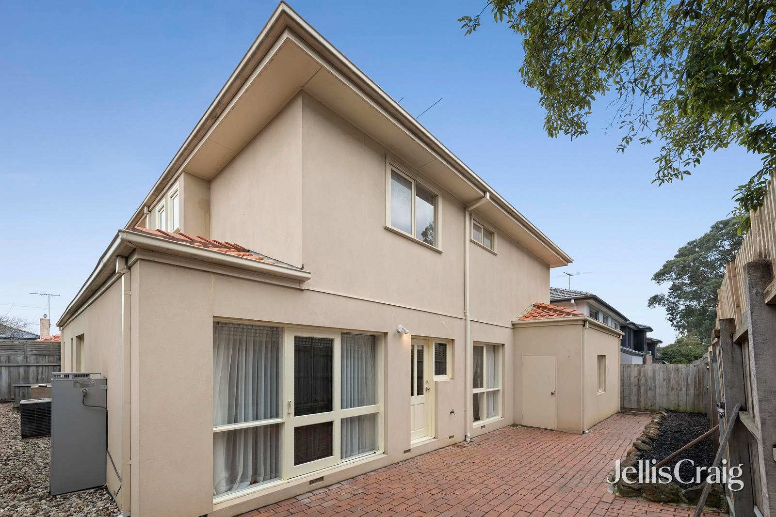 2/1 Morinda Crescent, Doncaster&nbsp;East image 10