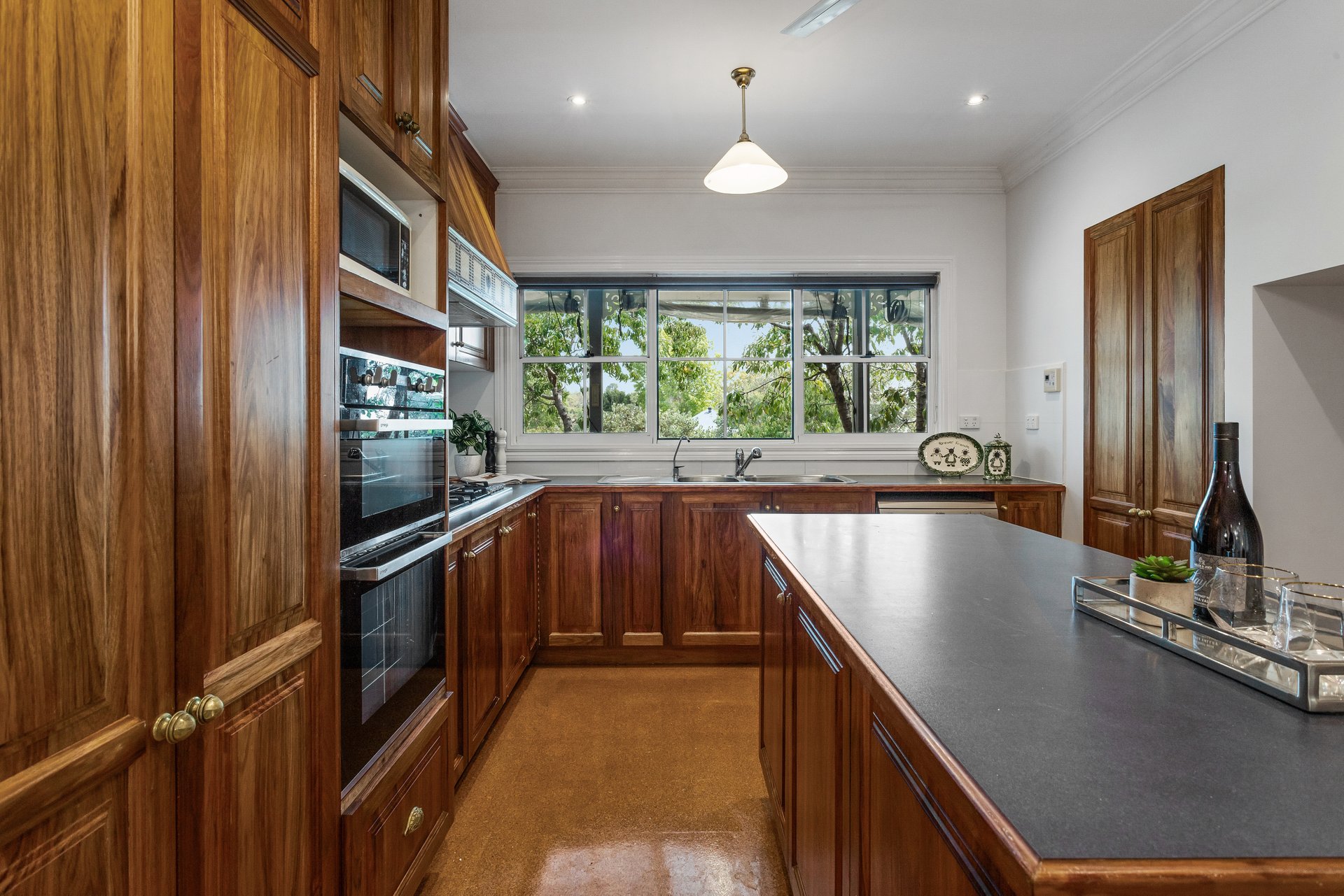 21 Murray Road, Croydon image 8