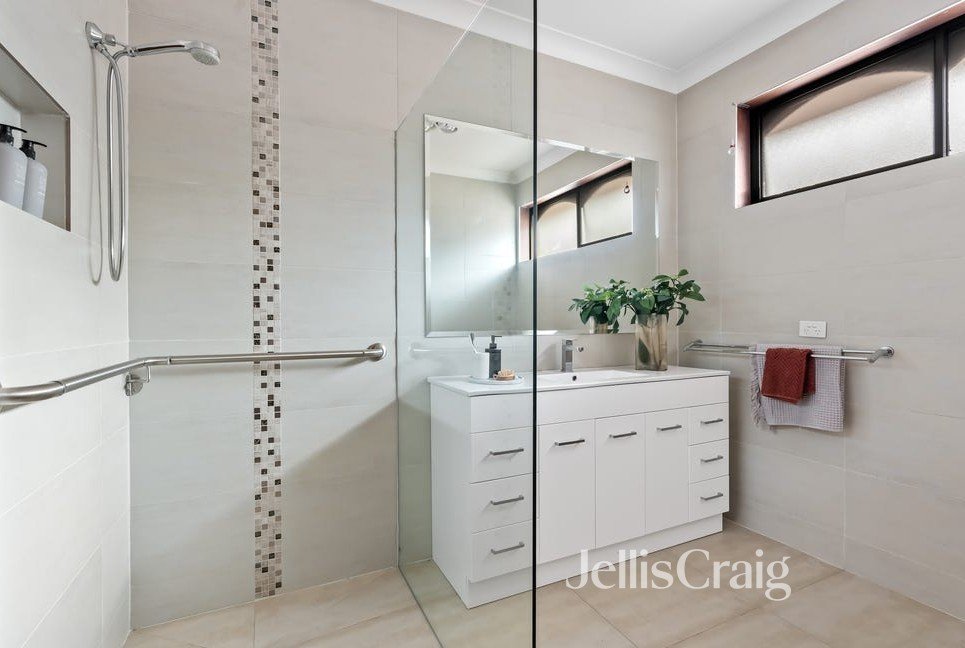 21 Murray Street, Coburg image 9