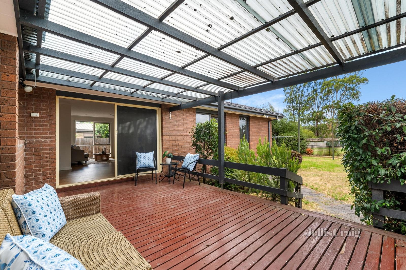 21 Northam Street, Glen Waverley image 9