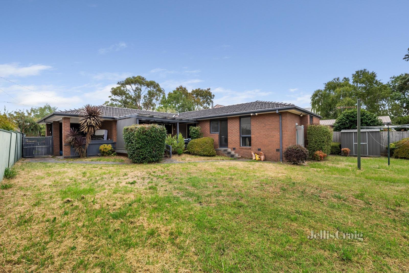 21 Northam Street, Glen Waverley image 10